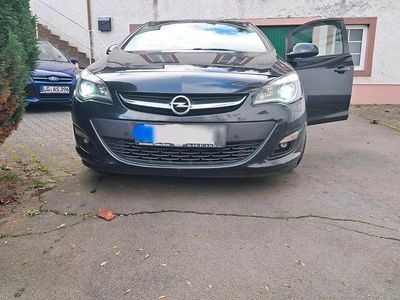 Gebraucht Opel Astra 136 PS (100 kW) 2014 Limousine