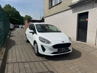 Second-hand Ford Fiesta Trend 71 CP (52 kW) 2017 Alb Hatchback