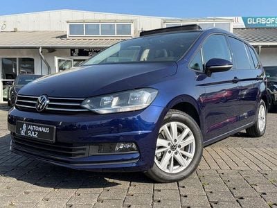 Gebraucht VW Touran Comfortline 122 PS (89 kW) 2021 Blau Van / Kleinbus