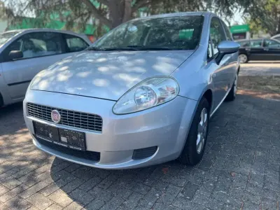 Gebraucht Fiat Grande Punto Dynamic 77 PS (56 kW) 2008 Grau Kleinwagen
