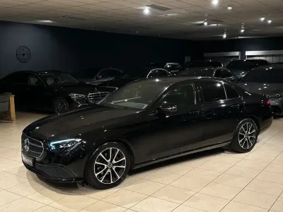 Gebraucht Mercedes E200 Avantgarde 160 PS (117 kW) 2021 Schwarz Limousine