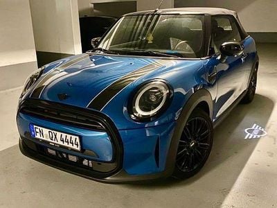 Blau Gebraucht 2024 Mini Cooper Classic Kleinwagen | 26.600 € (Fairer Preis)