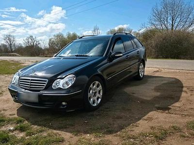 Gebraucht Mercedes C220 150 PS (110 kW) 2007 Schwarz Kombi