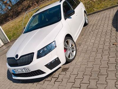 Gebraucht Skoda Octavia RS 184 PS (135 kW) 2015 Weiß Kleinwagen