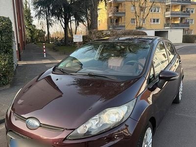 Gebraucht Ford Fiesta 81 PS (59 kW) 2010 Andere farben Kleinwagen
