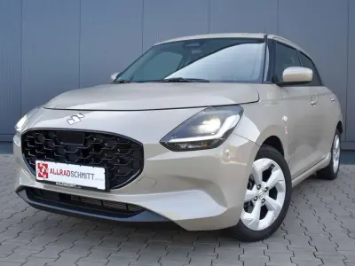 Usata Suzuki Swift Comfort 83 CV (61 kW) 2025 Beige Utilitaria