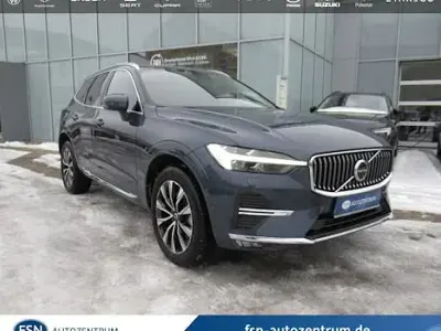 Gebraucht Volvo XC60 Plus 250 PS (183 kW) 2023 Blau SUV