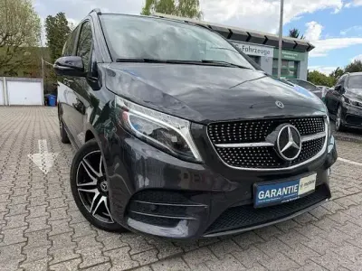 Gebraucht Mercedes V300 AMG line 239 PS (175 kW) 2020 Schwarz Van / Kleinbus