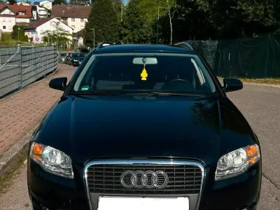 Gebraucht Audi A4 116 PS (85 kW) 2007 Schwarz Kombi
