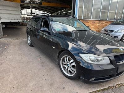 Gebraucht BMW 320 150 PS (110 kW) 2006 Schwarz Kombi