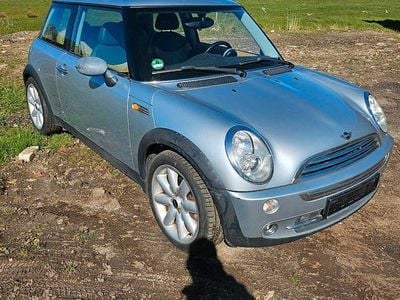 Gebraucht Mini Cooper 90 PS (66 kW) 2004 Silber Kleinwagen