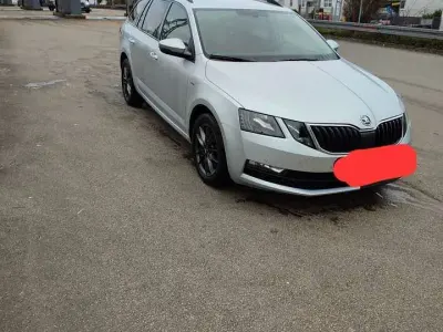 Gebraucht Skoda Octavia Clever 116 PS (85 kW) 2018 Kombi