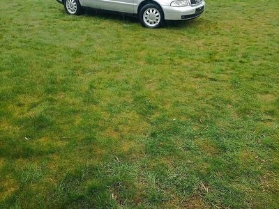Gebraucht Audi A4 100 PS (73 kW) 2000 Silber Limousine