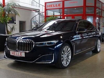 Gebraucht BMW M760 Executive 585 PS (430 kW) 2019 Tansanitblau ii metallic (metallic) Limousine