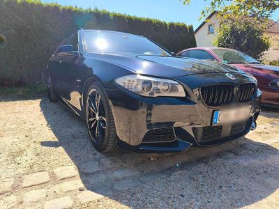 BMW M550
