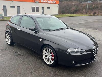 Schwarz Gebraucht 2005 Alfa Romeo 147 Kleinwagen | 3.000 € (Teuer)