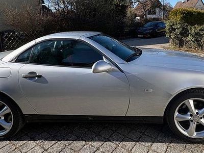 Gebraucht Mercedes SLK230 193 PS (141 kW) 1998 Silber Cabrio