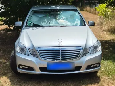 Gebraucht Mercedes E220 170 PS (125 kW) 2009 Limousine
