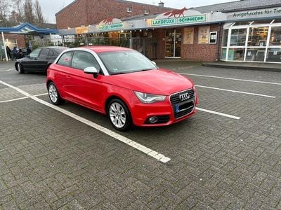 Gebraucht Audi A1 Comfort 122 PS (89 kW) 2011 Rot Kleinwagen