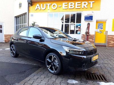 Schwarz perla (metallic) Gebraucht 2024 Opel Corsa Limousine | 16.900 € (Fairer Preis)