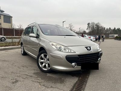 gebraucht Peugeot 307 SW Glasdach Klimaaut. TÜV