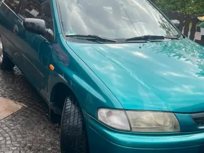 Używany Mazda 323