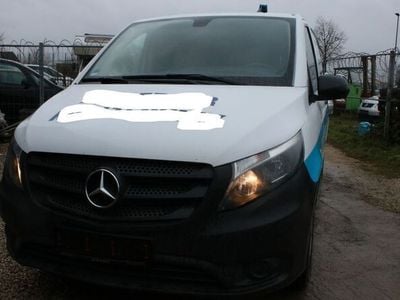 Gebraucht Mercedes Vito 114 PS (83 kW) 2018 Weiß Van