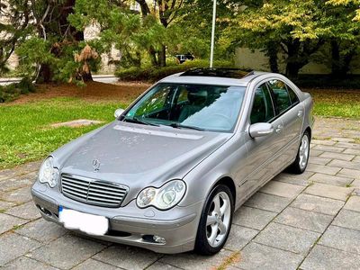 Mercedes C240