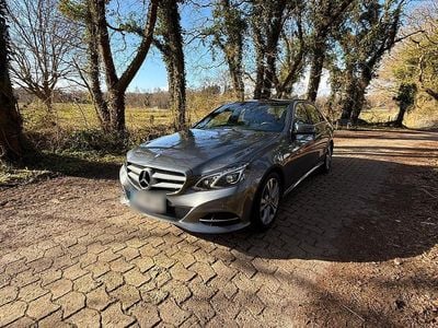 Gebraucht Mercedes E200 Avantgarde 136 PS (100 kW) 2015 Grau Limousine