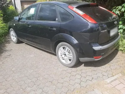 Gebraucht Ford Focus 115 PS (84 kW) 2006 Schwarz Limousine