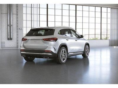 Gebraucht Mercedes GLA250 AMG 218 PS (160 kW) 2022 Digitalweiß SUV