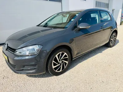 Gebraucht VW Golf VII Trendline 86 PS (63 kW) 2016 Grau Limousine