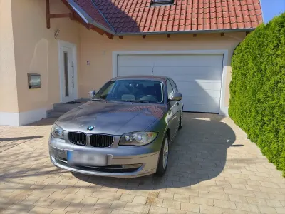 Gebraucht BMW 116 115 PS (84 kW) 2010 Grau Kleinwagen