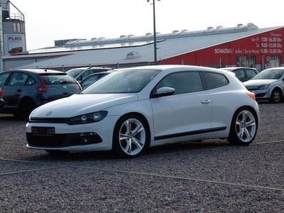 Usata VW Scirocco 200 CV (147 kW) 2009 Bianco Coupé