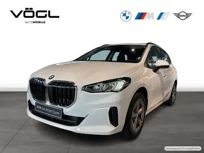 Neu BMW 218 Active Tourer 136 PS (100 kW) 2026 Alpinweiß uni Van / Kleinbus