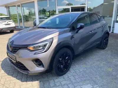 Gebraucht Renault Captur Rive Gauche 158 PS (116 kW) 2022 Grau SUV