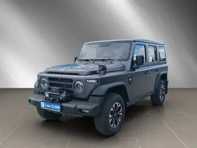 Neu BAW 212 166 PS (122 kW) 2026 Grau SUV