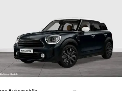 Gebraucht Mini Cooper Countryman Classic 136 PS (100 kW) 2023 Mini yours enigmatic black SUV