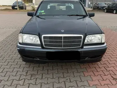 Gebraucht Mercedes C180 Elegance 122 PS (89 kW) 1999 Schwarz Limousine