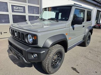 Gebraucht Suzuki Jimny Comfort 102 PS (75 kW) 2023 Grau SUV
