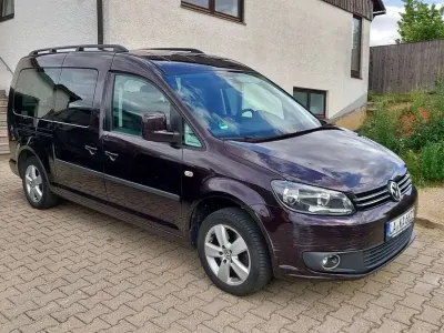 Gebraucht VW Caddy Edition 102 PS (75 kW) 2012 Violett Van / Kleinbus