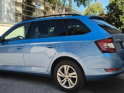 Gebraucht Skoda Fabia Ambition 110 PS (80 kW) 2019 Blau Kleinwagen