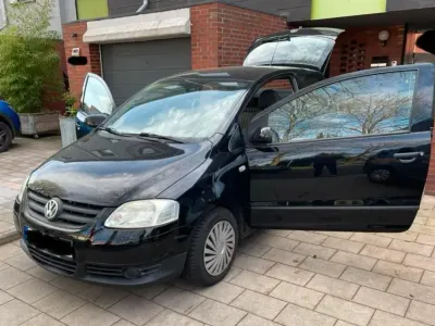 Używany VW Fox 55 KM (40 kW) 2008 Czarny Hatchback