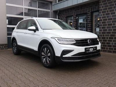 Weiß Gebraucht 2024 VW Tiguan Move SUV | 29.990 € (Guter Preis)