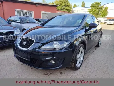 Używany Seat Leon Sport 125 KM (91 kW) 2010 Czarny Hatchback