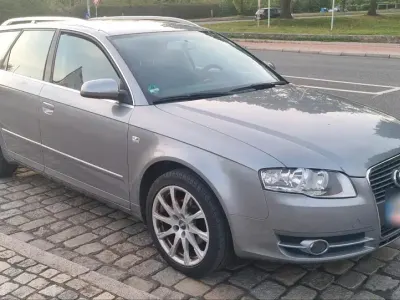 Gebraucht Audi A4 102 PS (75 kW) 2008 Silber Kombi