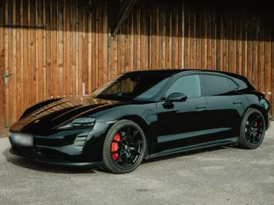 Usata Porsche Taycan Sport Turismo 439 kW (598 CV) 2022 Nero Station wagon