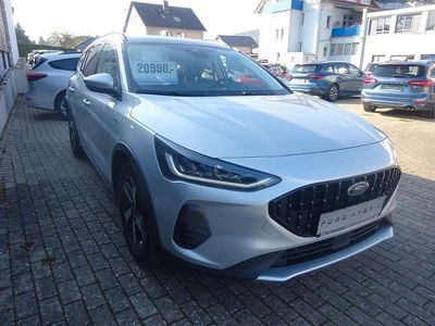 Gebraucht Ford Focus Active X 155 PS (114 kW) 2023 Silber Kombi