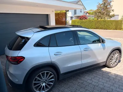 Gebraucht Mercedes GLA220 AMG 190 PS (139 kW) 2023 Silber SUV