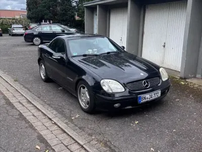 Gebraucht Mercedes SLK200 163 PS (119 kW) 2003 Schwarz Cabrio